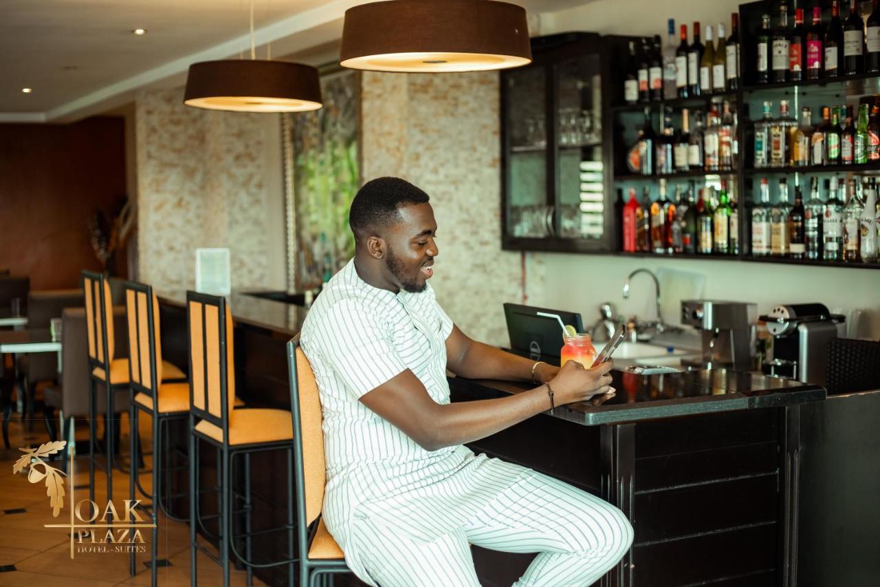 Oak Plaza Hotels East Airport Accra Kültér fotó