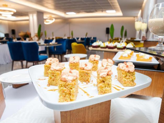 Oak Plaza Hotels East Airport Accra Kültér fotó