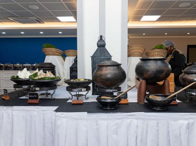 Oak Plaza Hotels East Airport Accra Kültér fotó