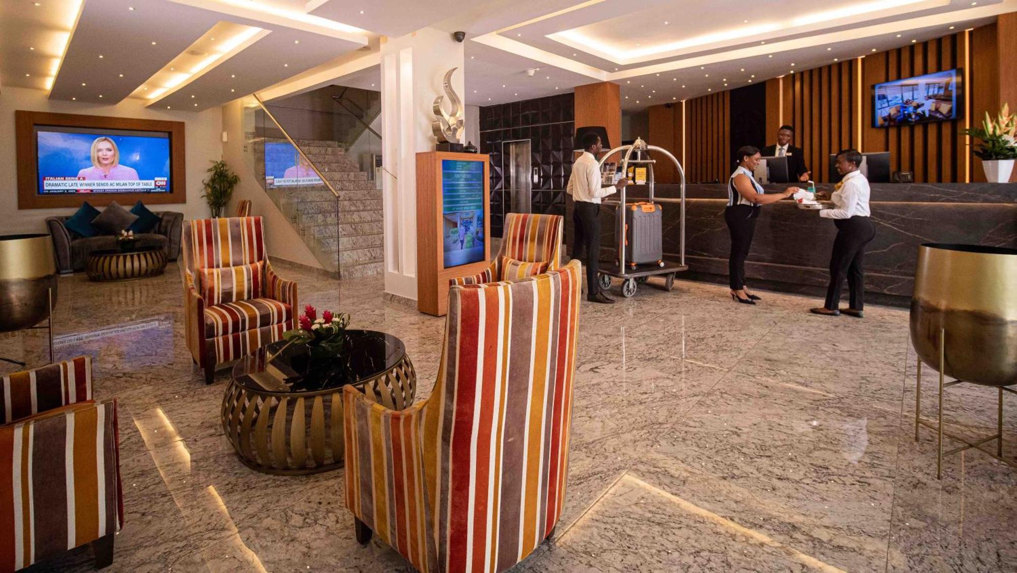 Oak Plaza Hotels East Airport Accra Kültér fotó