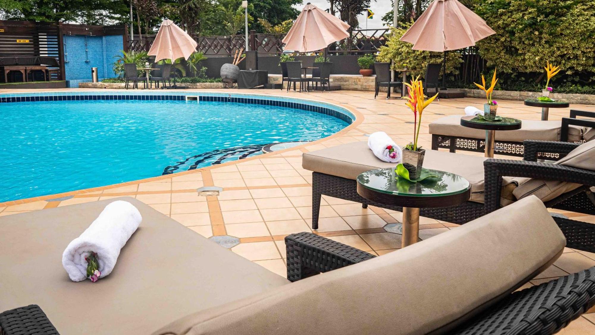 Oak Plaza Hotels East Airport Accra Kültér fotó