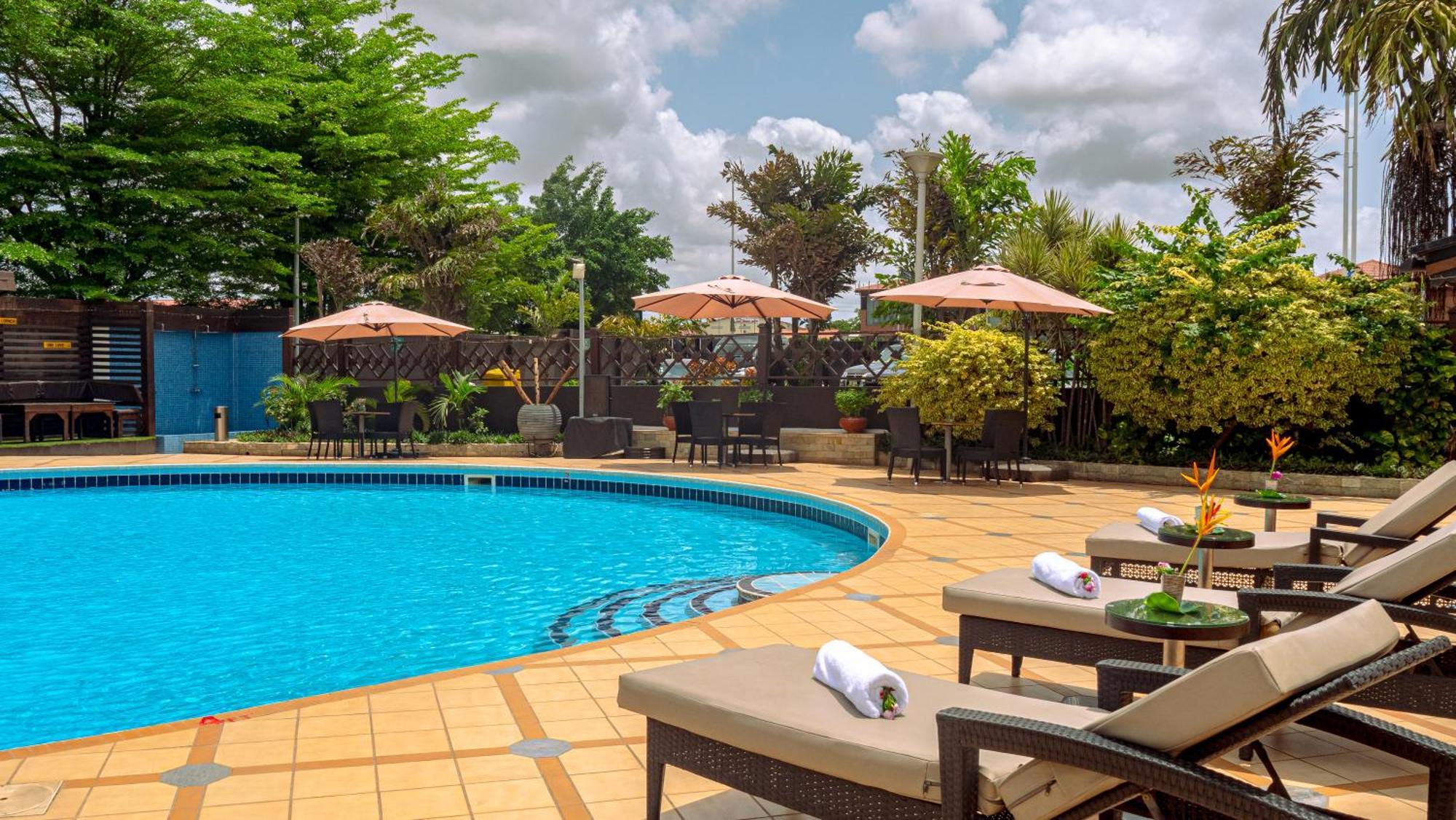 Oak Plaza Hotels East Airport Accra Kültér fotó