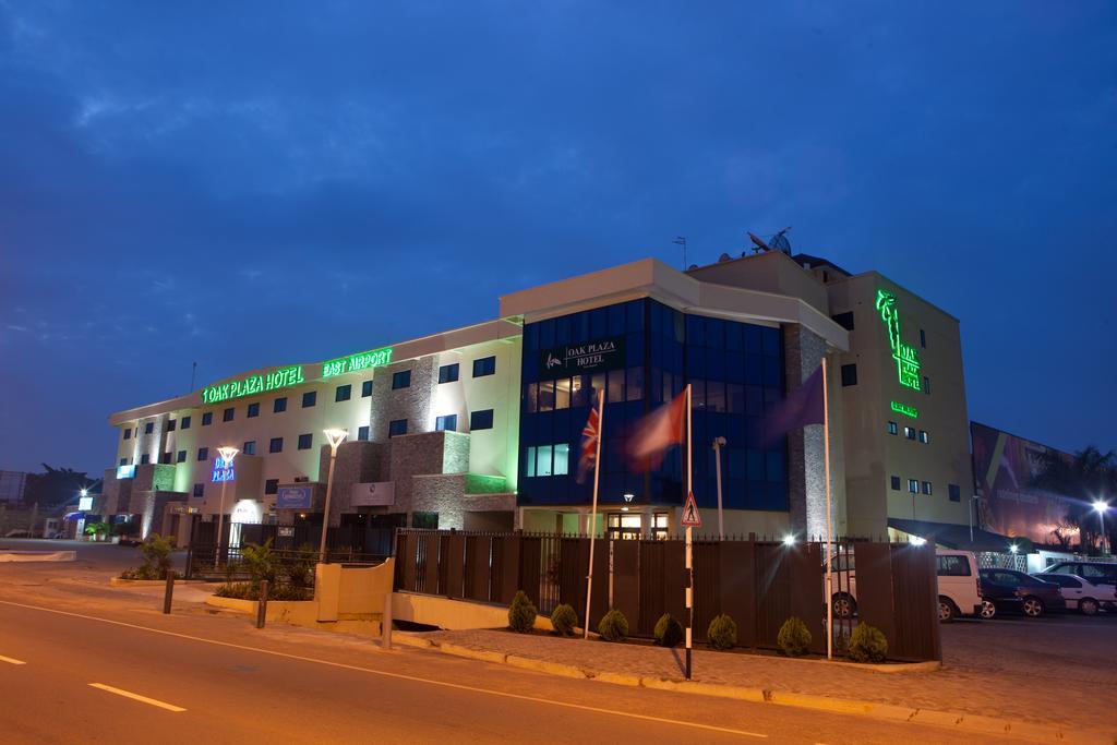Oak Plaza Hotels East Airport Accra Kültér fotó