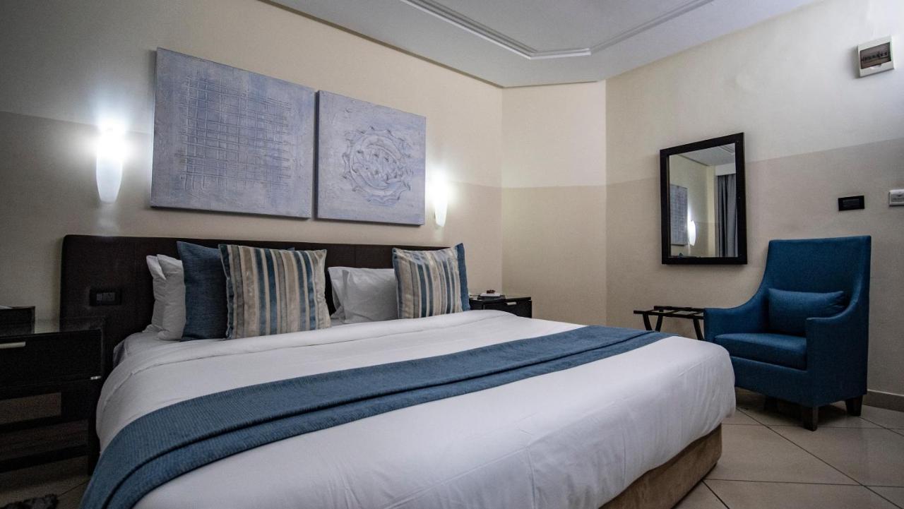 Oak Plaza Hotels East Airport Accra Kültér fotó